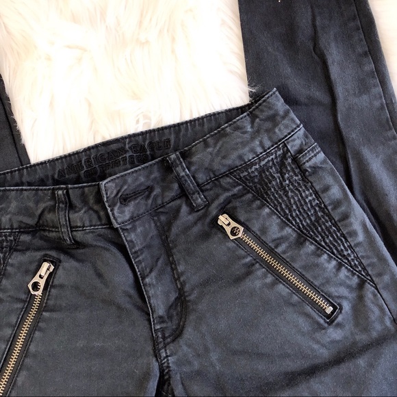 AEO navy color skinny pants with texture - Picture 2 of 5